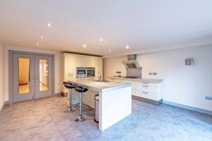 Dining Kitchen- click for photo gallery
